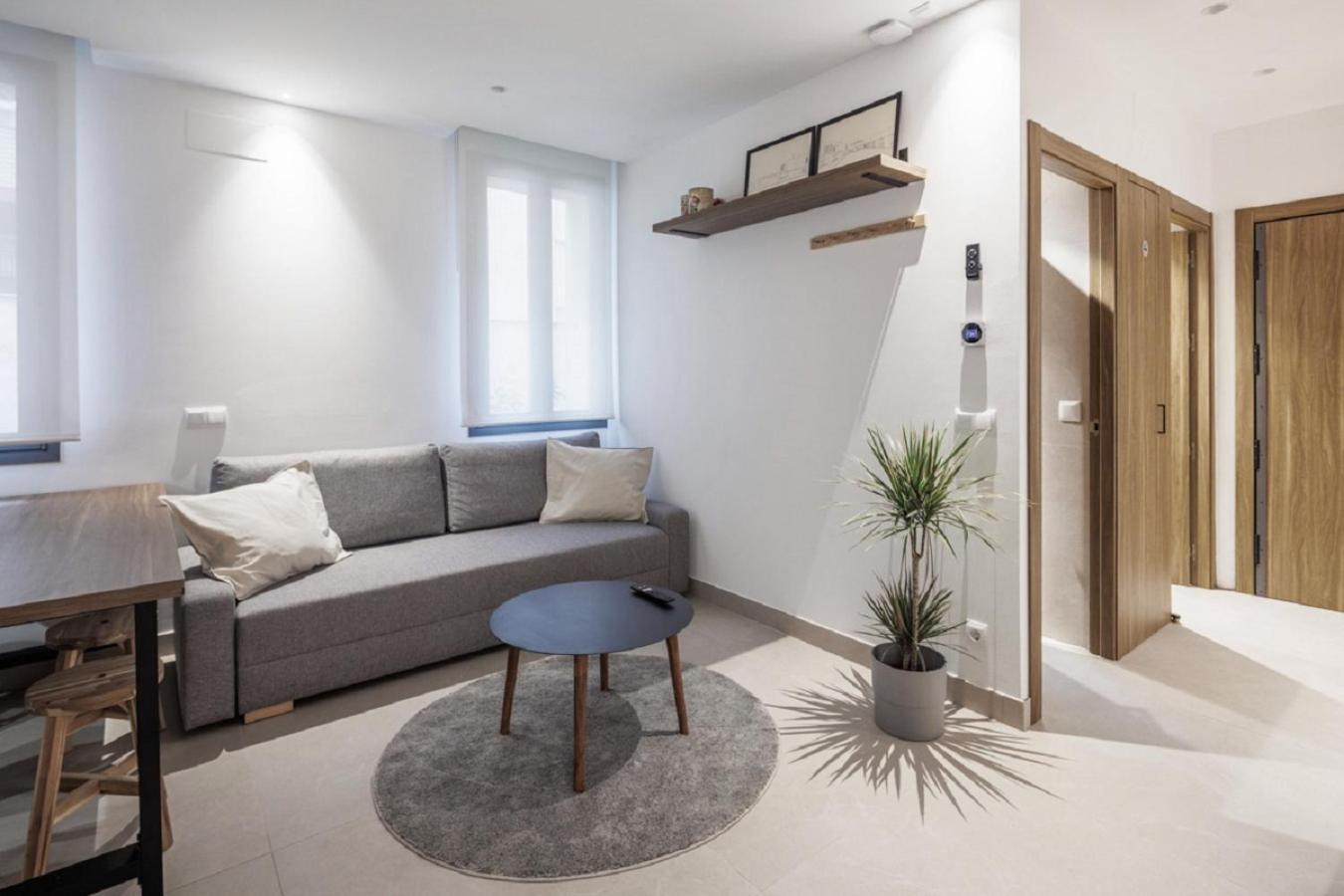 Luxury Flats Pcl By Clabao Apartman Logroño Kültér fotó