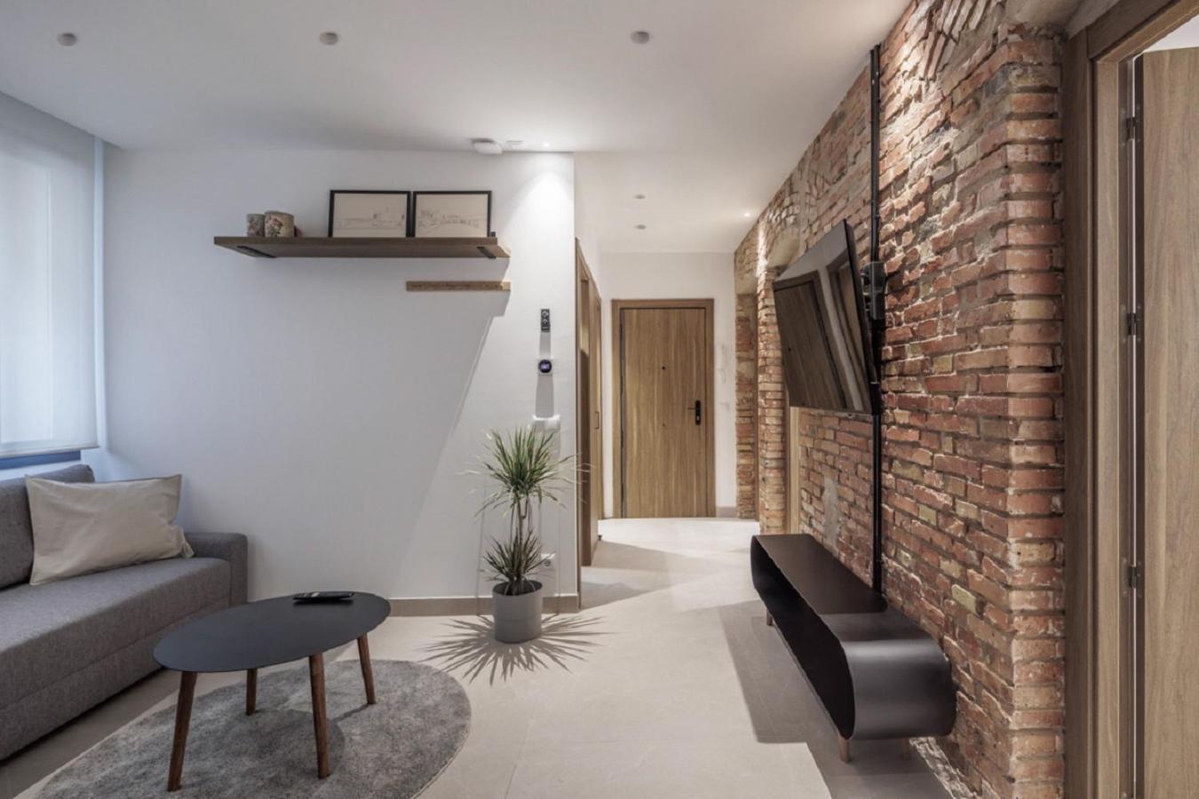 Luxury Flats Pcl By Clabao Apartman Logroño Kültér fotó